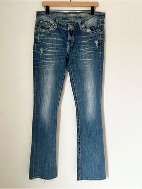 BKE Women’s Sabrina Boot Cut Distressed Denim Jeans